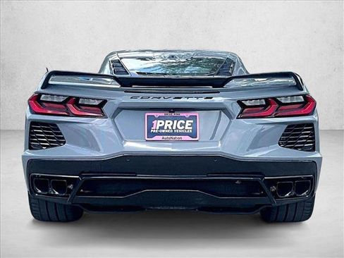 Used 2024 Chevrolet Corvette Stingray Preferred Cpe w/ Z51 Performance Package RWD image 4