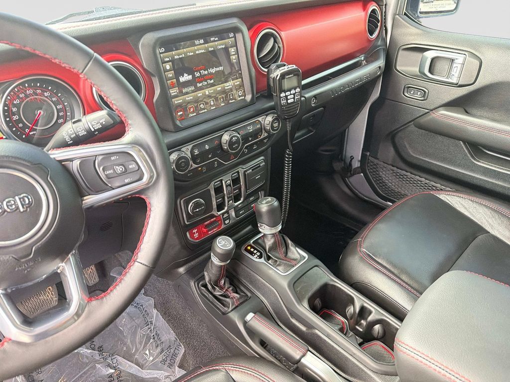Used 2021 Jeep Wrangler Unlimited Rubicon AWD/4WD image 25
