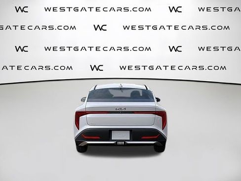 New 2025 Kia K4 LXS image 7