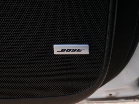 Used 2024 Buick Enclave Premium image 27