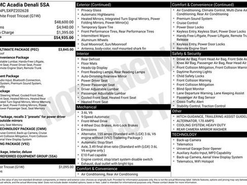 Used 2023 GMC Acadia Denali w/ Denali Ultimate Package FWD image 3