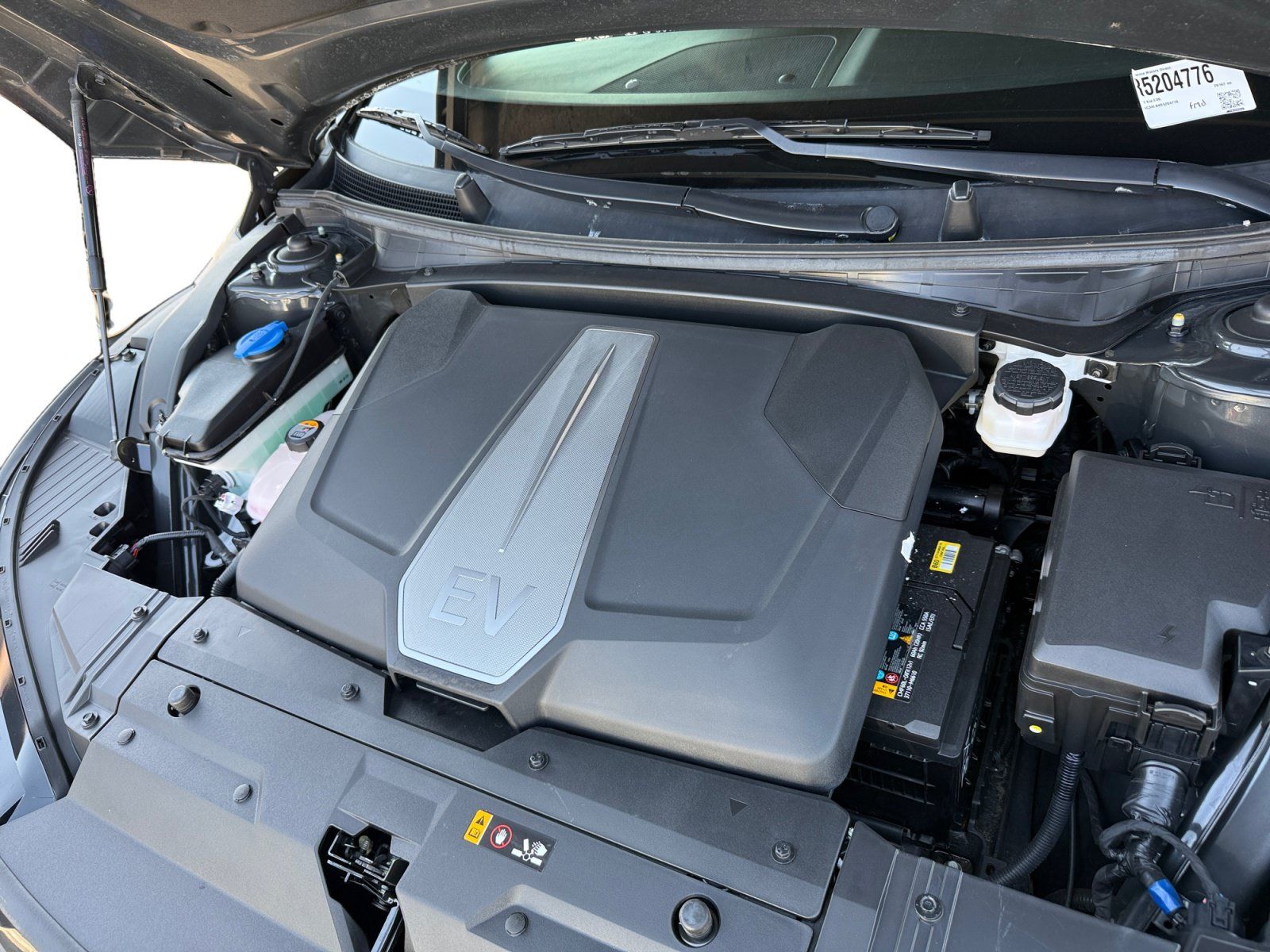 Used 2024 Kia EV6 Light RWD image 12