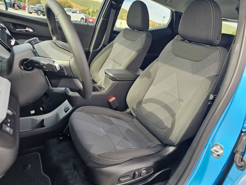 New 2027 Chevrolet Bolt LT w/ Comfort Package FWD image 21