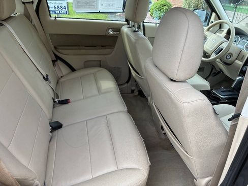 Used 2011 Ford Escape Limited w/ 302A Rapid Spec Order Code AWD/4WD image 8