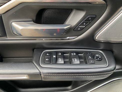 Used 2020 RAM 1500 Limited image 17