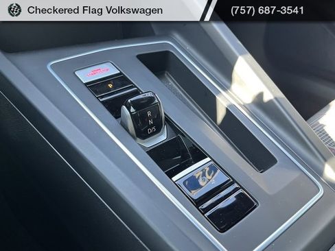 Used 2022 Volkswagen GTI S image 41
