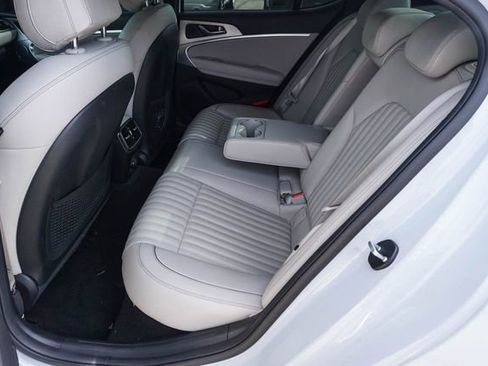 Used 2023 Genesis G70 2.0T w/ Sport Prestige Package image 10