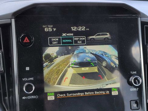 Certified 2025 Subaru Forester Limited image 31