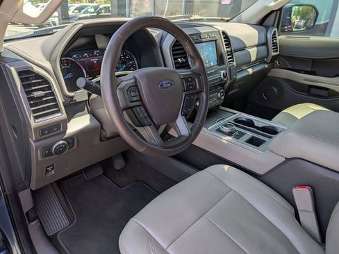 Used 2020 Ford Expedition XLT w/ Equipment Group 202A RWD image 12