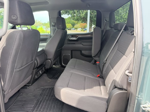 Used 2025 Chevrolet Silverado 1500 LT AWD/4WD image 15