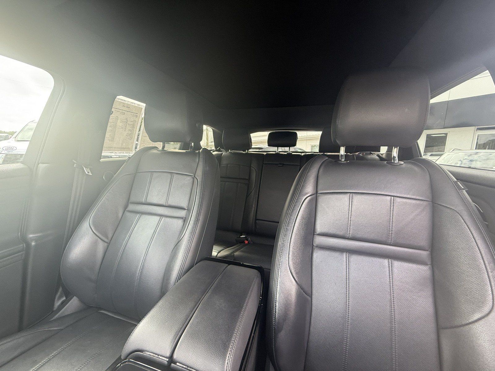 Used 2023 Land Rover Range Rover Evoque R-Dynamic SE AWD/4WD image 11