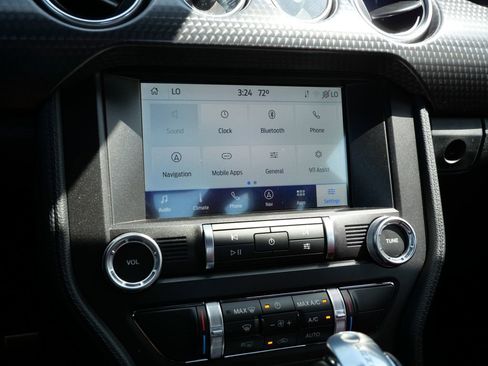 Used 2022 Ford Mustang GT Premium w/ GT Performance Package RWD image 17