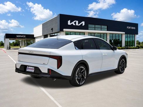 New 2026 Kia K4 GT-Line Turbo w/ GT-Line Premium Package FWD image 5