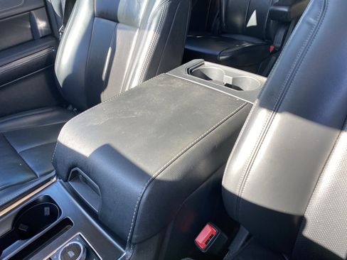 Used 2022 Ford Expedition Max XLT image 36