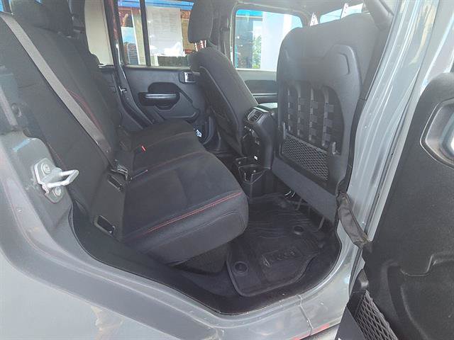 Used 2021 Jeep Gladiator Rubicon w/ Cold Weather Group AWD/4WD image 13