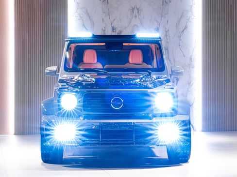 Used 2025 Mercedes-Benz G 63 AMG 4MATIC image 3