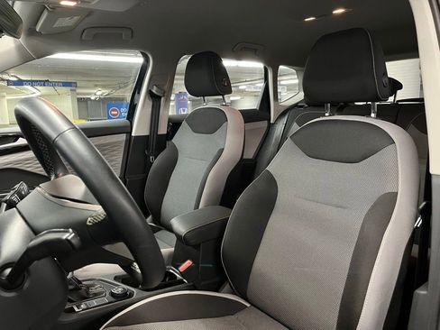 Certified 2024 Volkswagen Taos S image 17