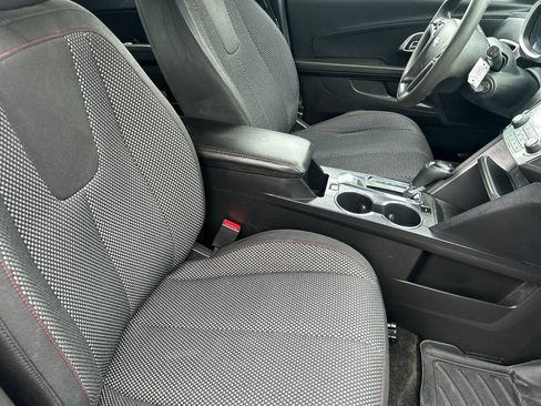 Used 2017 Chevrolet Equinox LS FWD image 15