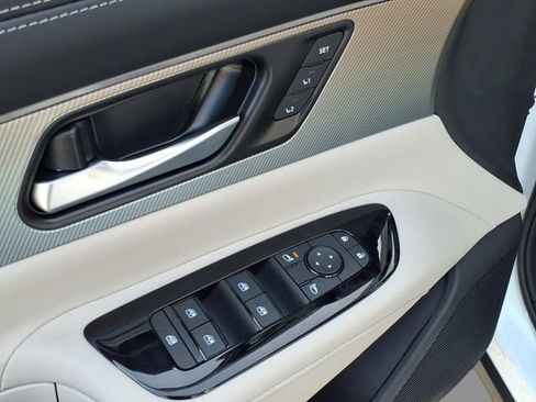 New 2026 Nissan Murano SL image 17