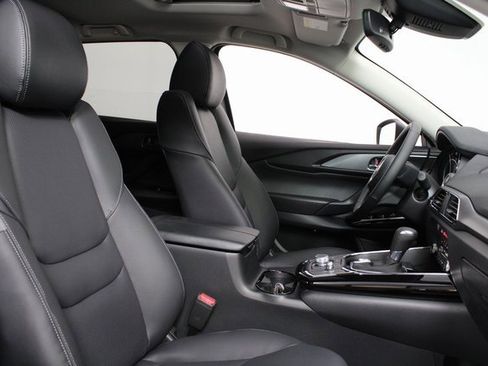 Used 2023 MAZDA CX-9 Touring Plus image 14