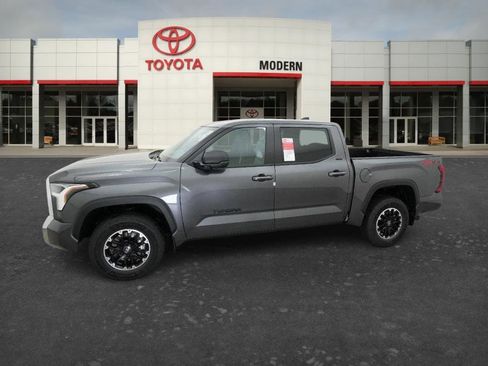 New 2026 Toyota Tundra SR5 w/ TRD Off-Road Package AWD/4WD image 12