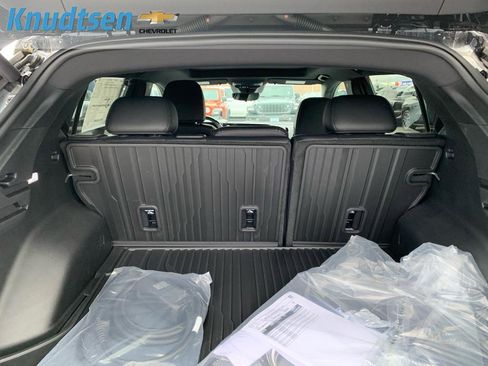 New 2026 Chevrolet Equinox EV RS w/ Active Safety Package 3 AWD/4WD image 16