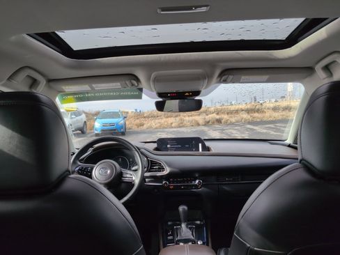 Certified 2025 MAZDA CX-30 AWD 2.5 S w/ Premium Package image 13