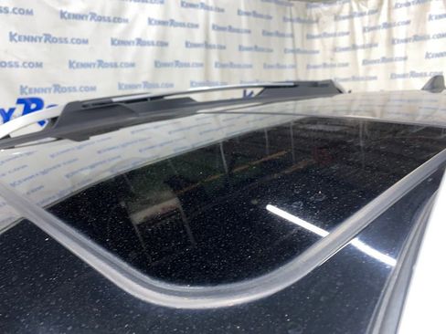 Used 2021 Subaru Outback Touring w/ Popular Package #2 image 31