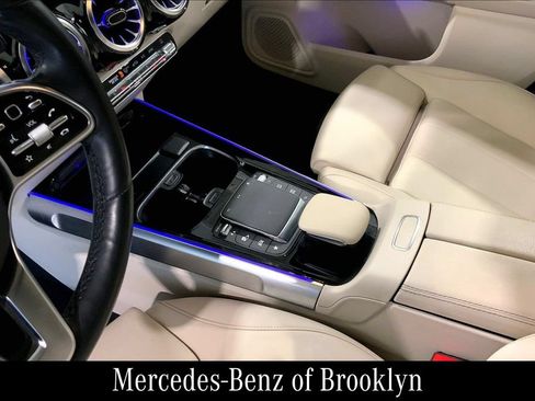 Certified 2023 Mercedes-Benz GLB 250 4MATIC image 19