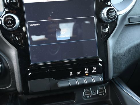 Used 2024 RAM 1500 Lone Star image 14