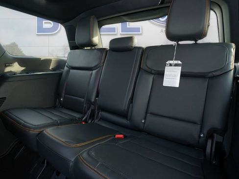 New 2026 Ford Expedition Tremor image 22