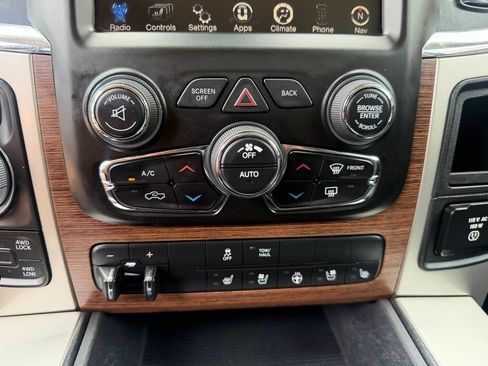 Used 2016 RAM 1500 Laramie w/ Convenience Group AWD/4WD image 72