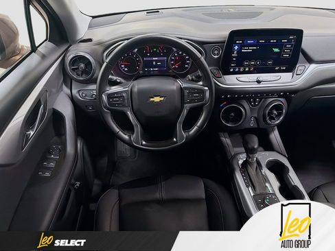 Used 2023 Chevrolet Blazer LT AWD/4WD image 21