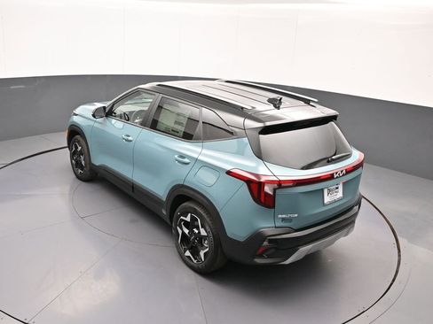 New 2026 Kia Seltos S AWD/4WD image 39