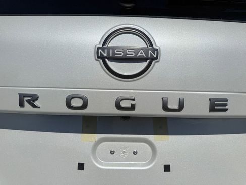 New 2026 Nissan Rogue SV w/ Cold Weather Package image 17