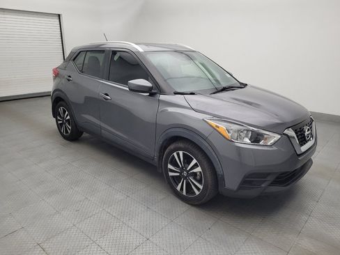 Used 2020 Nissan Kicks SV FWD image 11