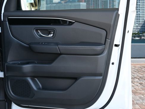 New 2026 Honda Pilot EX-L image 13