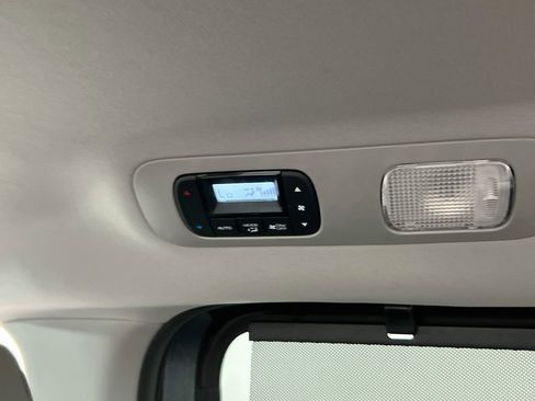 Used 2023 Honda Odyssey Touring image 27