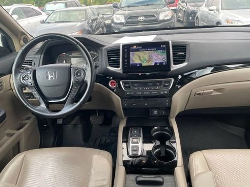 Used 2018 Honda Pilot Elite image 8