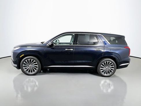 Used 2023 Hyundai Palisade Calligraphy w/ Cargo Package AWD/4WD image 4