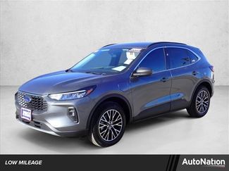 Used 2025 Ford Escape PHEV video 1