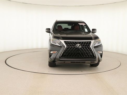 Used 2021 Lexus GX 460 Premium w/ Premium Package image 11