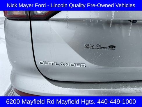 Used 2024 Mitsubishi Outlander SE image 20