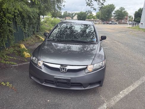 Used 2009 Honda Civic LX image 2