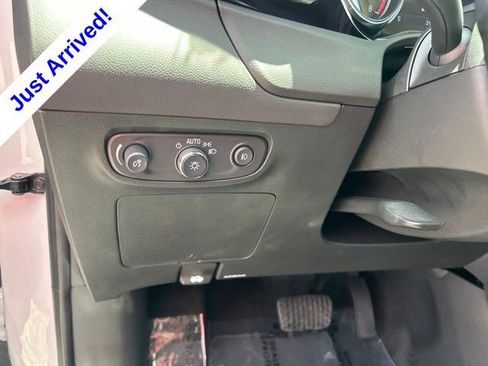 Used 2023 Buick Encore GX Preferred w/ Cold Weather Comfort Package FWD image 17