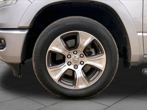 Used 2022 RAM 1500 Laramie w/ Sport Appearance Package image 11