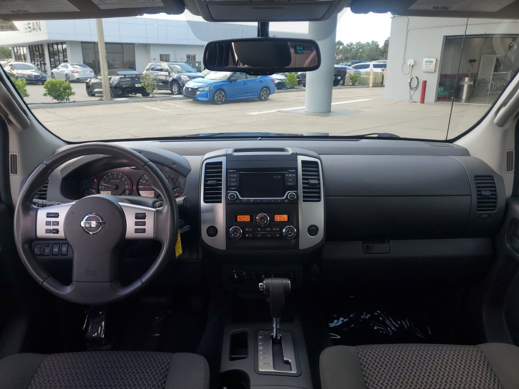 Used 2016 Nissan Frontier SV AWD/4WD image 19