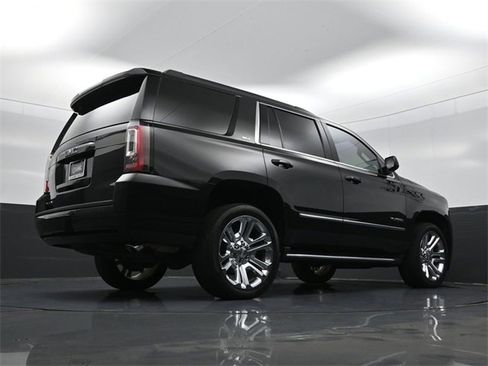 Used 2020 GMC Yukon SLT w/ Premium Edition image 29