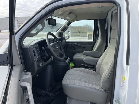 New 2025 Chevrolet Express 3500 w/ Power Convenience Package image 3