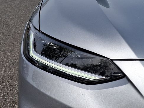 Used 2024 Honda HR-V LX image 10